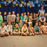 Na zdjęciu widać dzieci grupy JEŻYKÓW i BIEDRONEK, jest to zdjęcie grupowe.